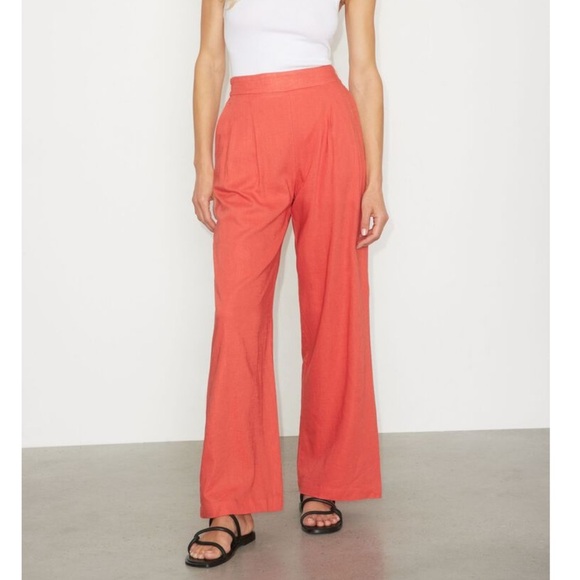 Dynamite Heidi Wide Leg Linen Pull-On Pants in pink - Picture 3 of 9